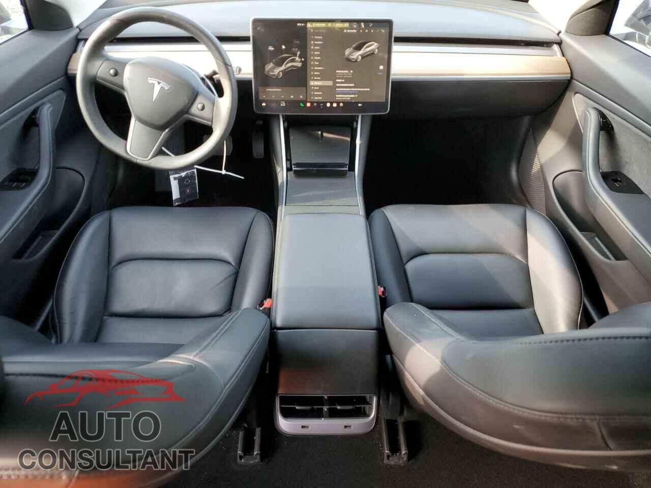 TESLA MODEL 3 2019 - 5YJ3E1EB2KF418501