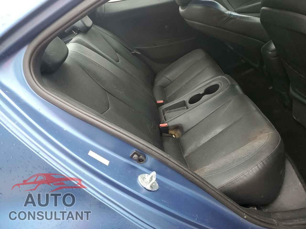 HYUNDAI VELOSTER 2016 - KMHTC6AE2GU257340