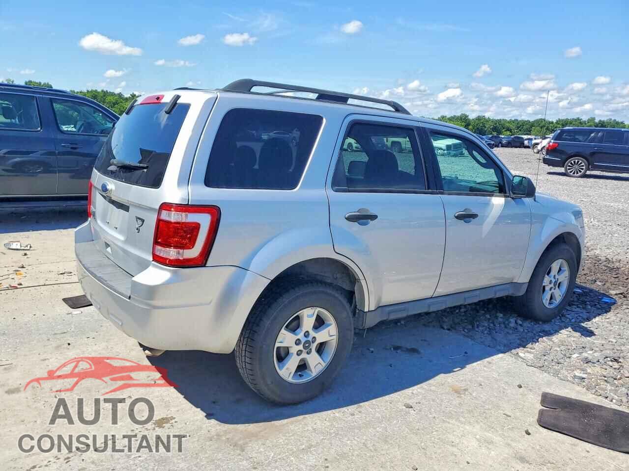 FORD ESCAPE 2011 - 1FMCU9D73BKC22290