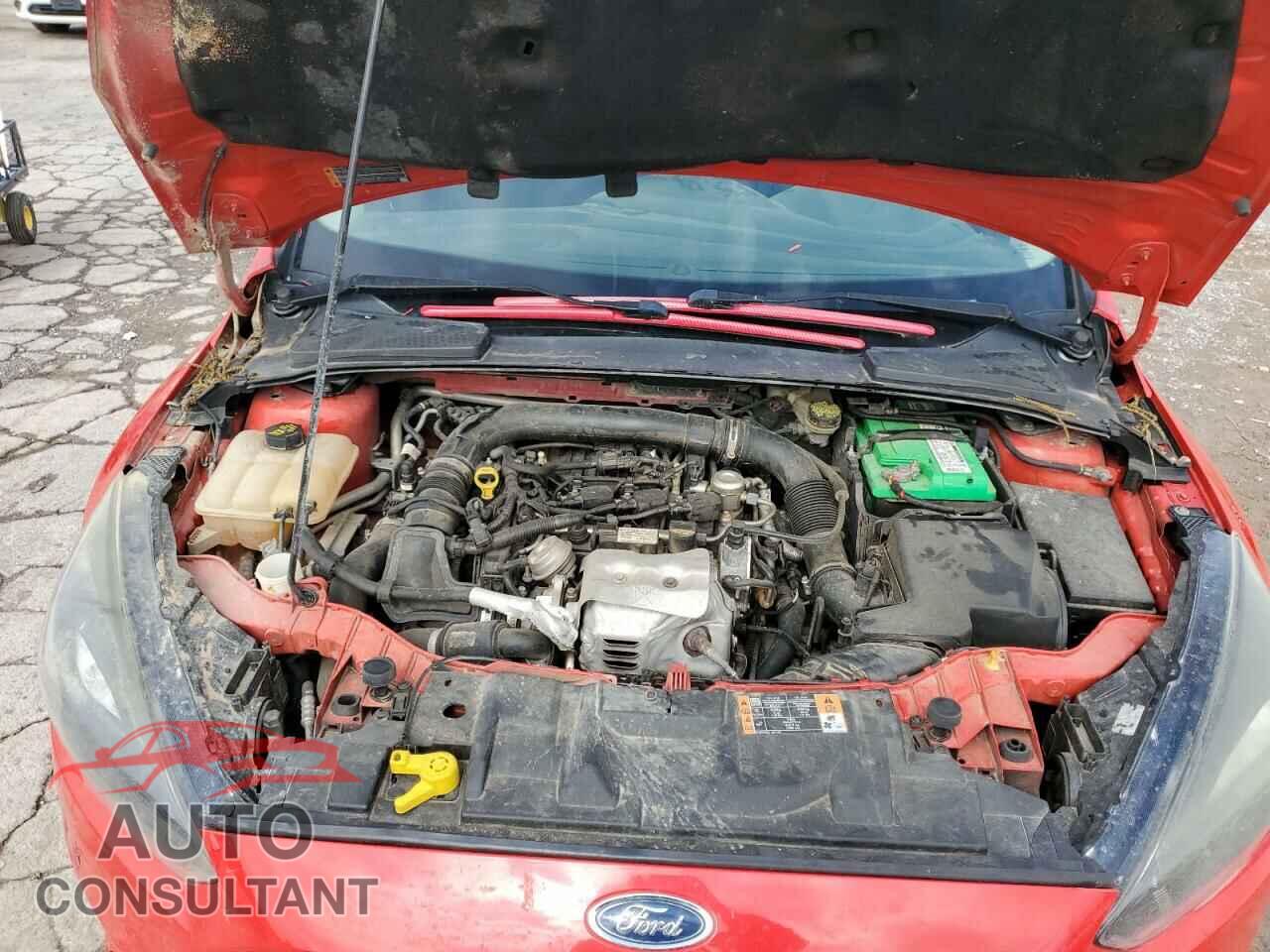 FORD FOCUS 2016 - 1FADP3FE0GL202515