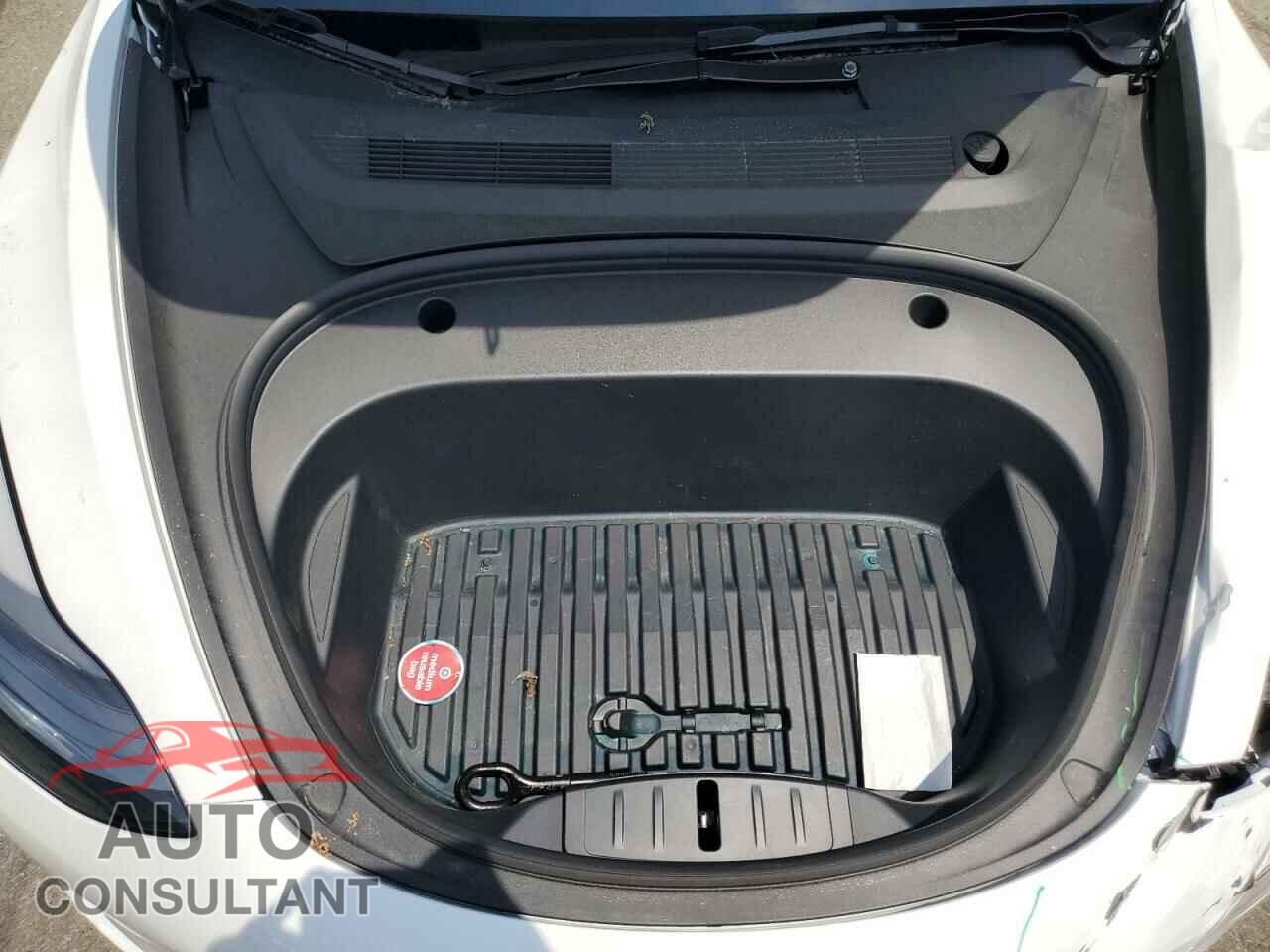 TESLA MODEL 3 2023 - 5YJ3E1EA7PF577464