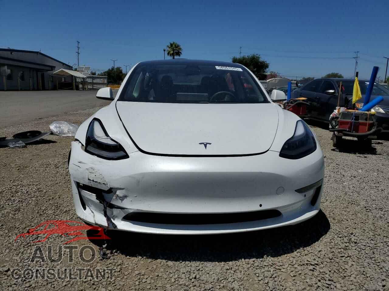 TESLA MODEL 3 2021 - 5YJ3E1EB2MF015072