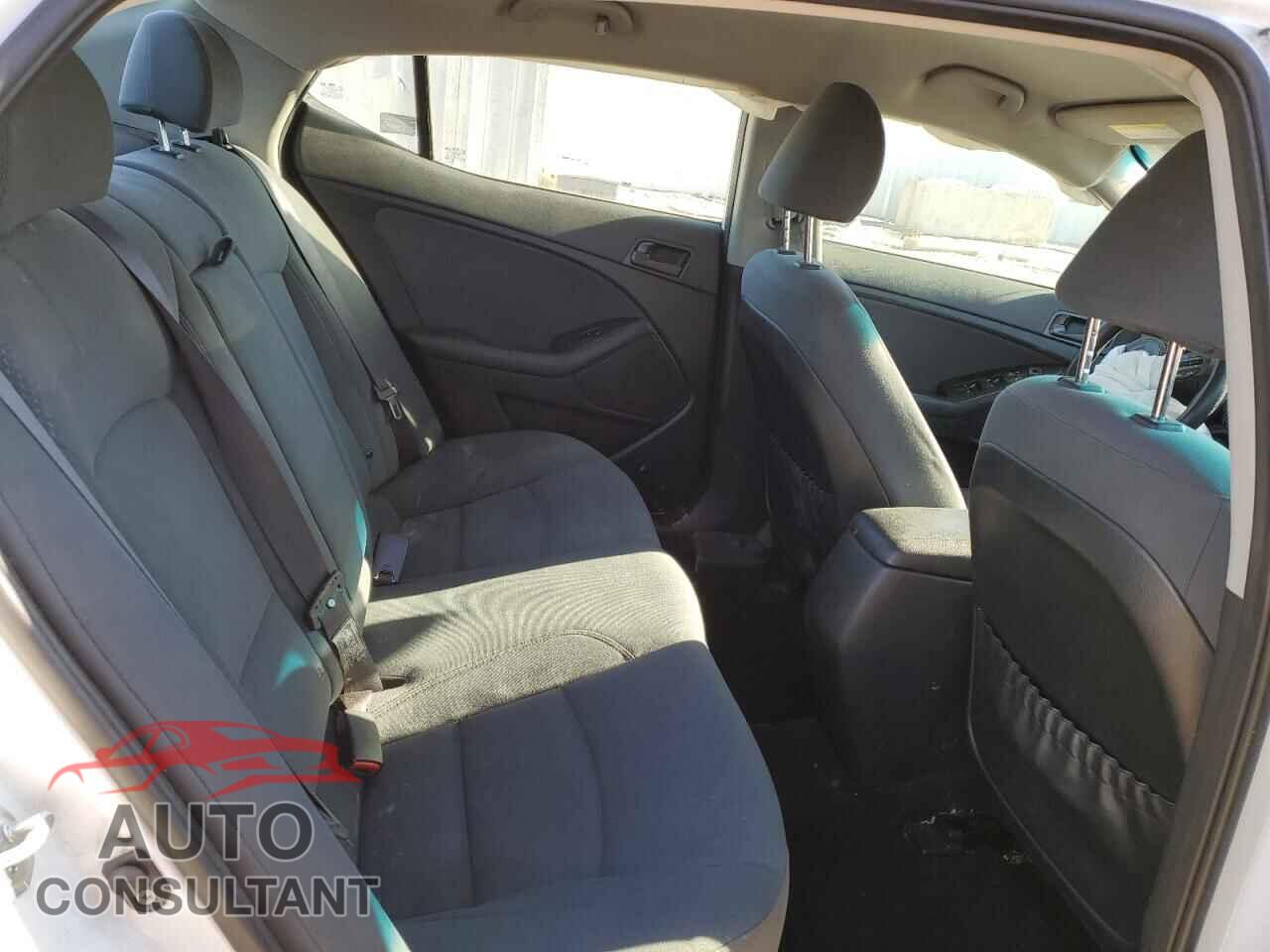 KIA OPTIMA 2015 - KNAGM4A74F5644972