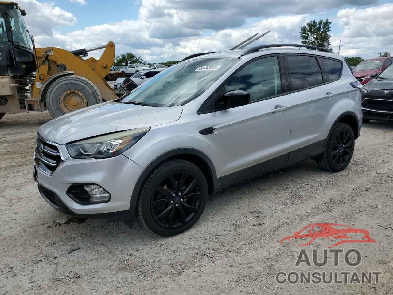 FORD ESCAPE 2018 - 1FMCU0GD5JUA42020