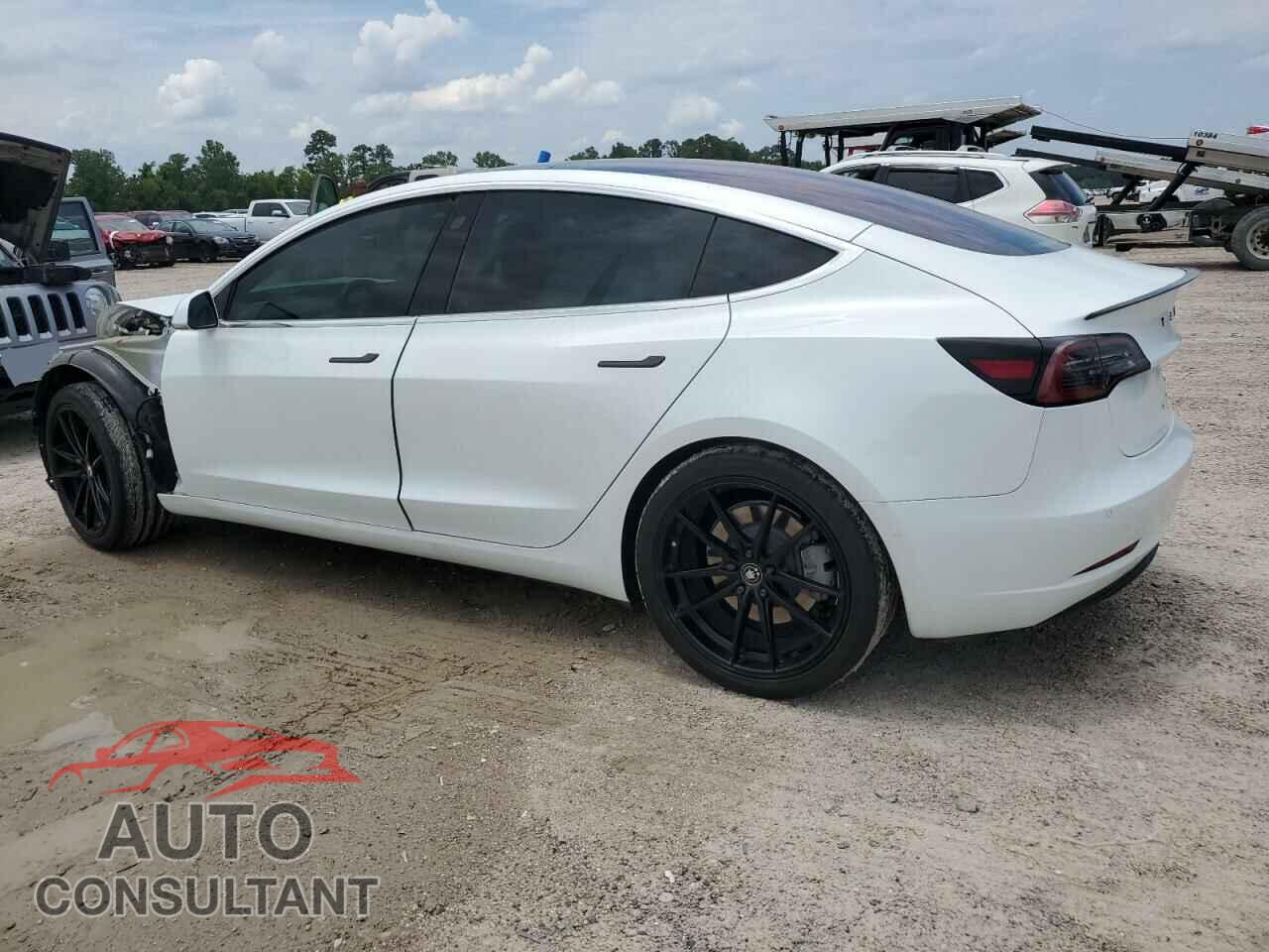 TESLA MODEL 3 2018 - 5YJ3E1EA3JF014838