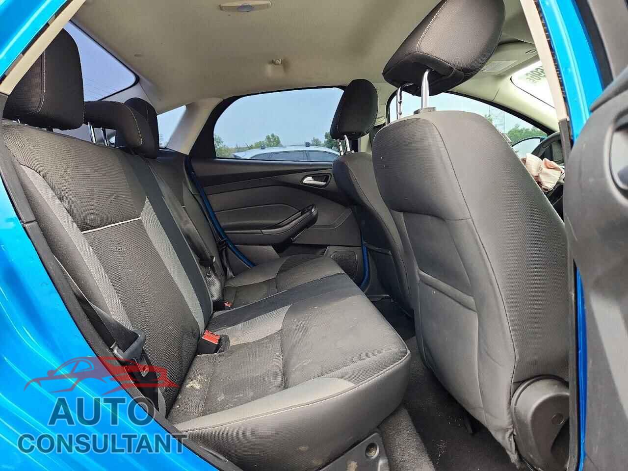 FORD FOCUS 2014 - 1FADP3F25EL441299