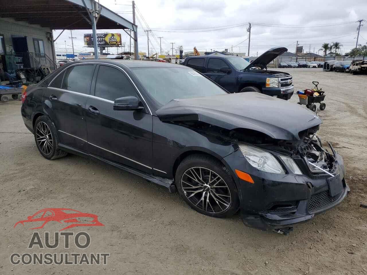 MERCEDES-BENZ E-CLASS 2011 - WDDHF5GB0BA477066