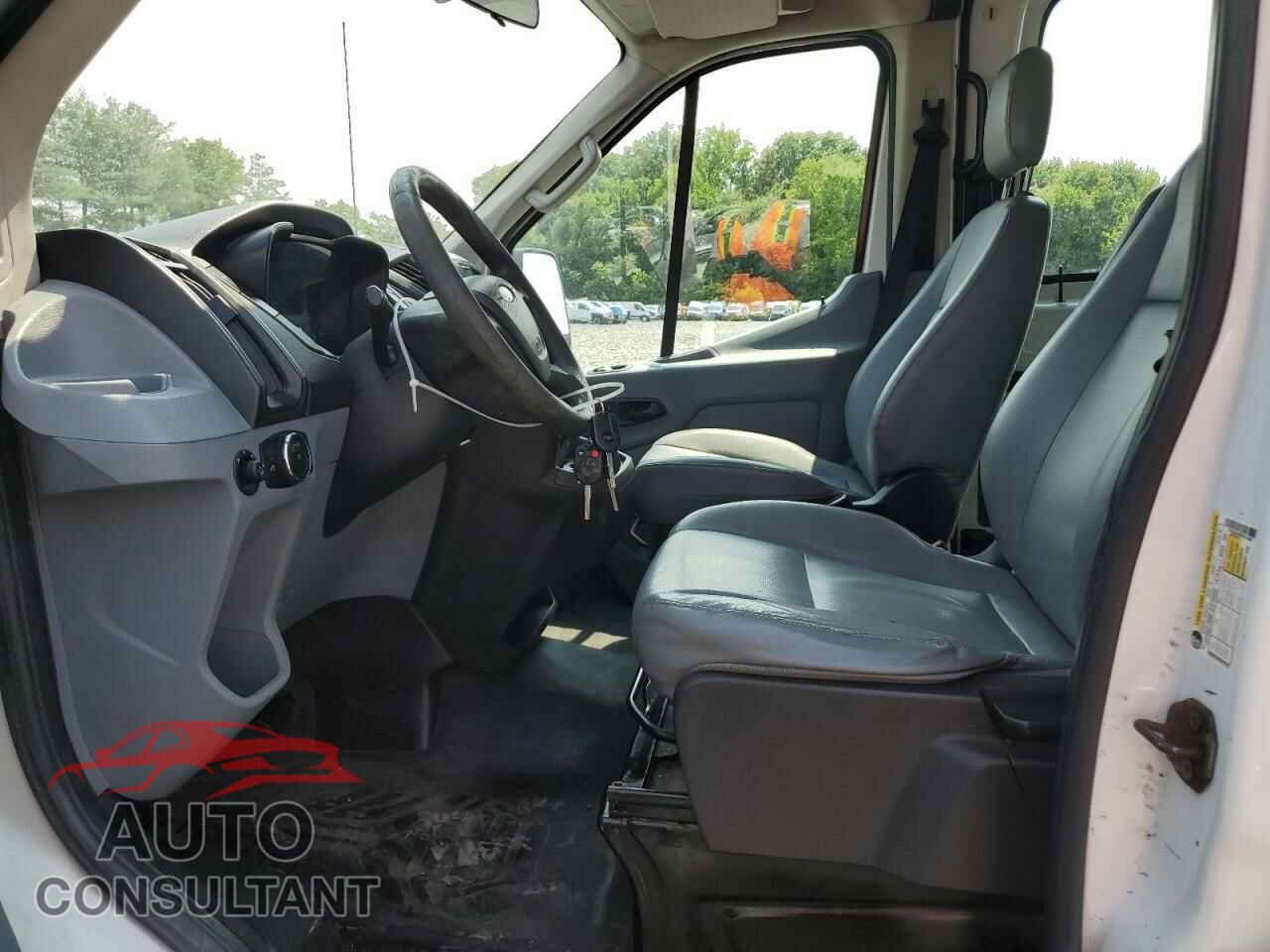 FORD TRANSIT 2015 - 1FTNR2CM2FKA11665