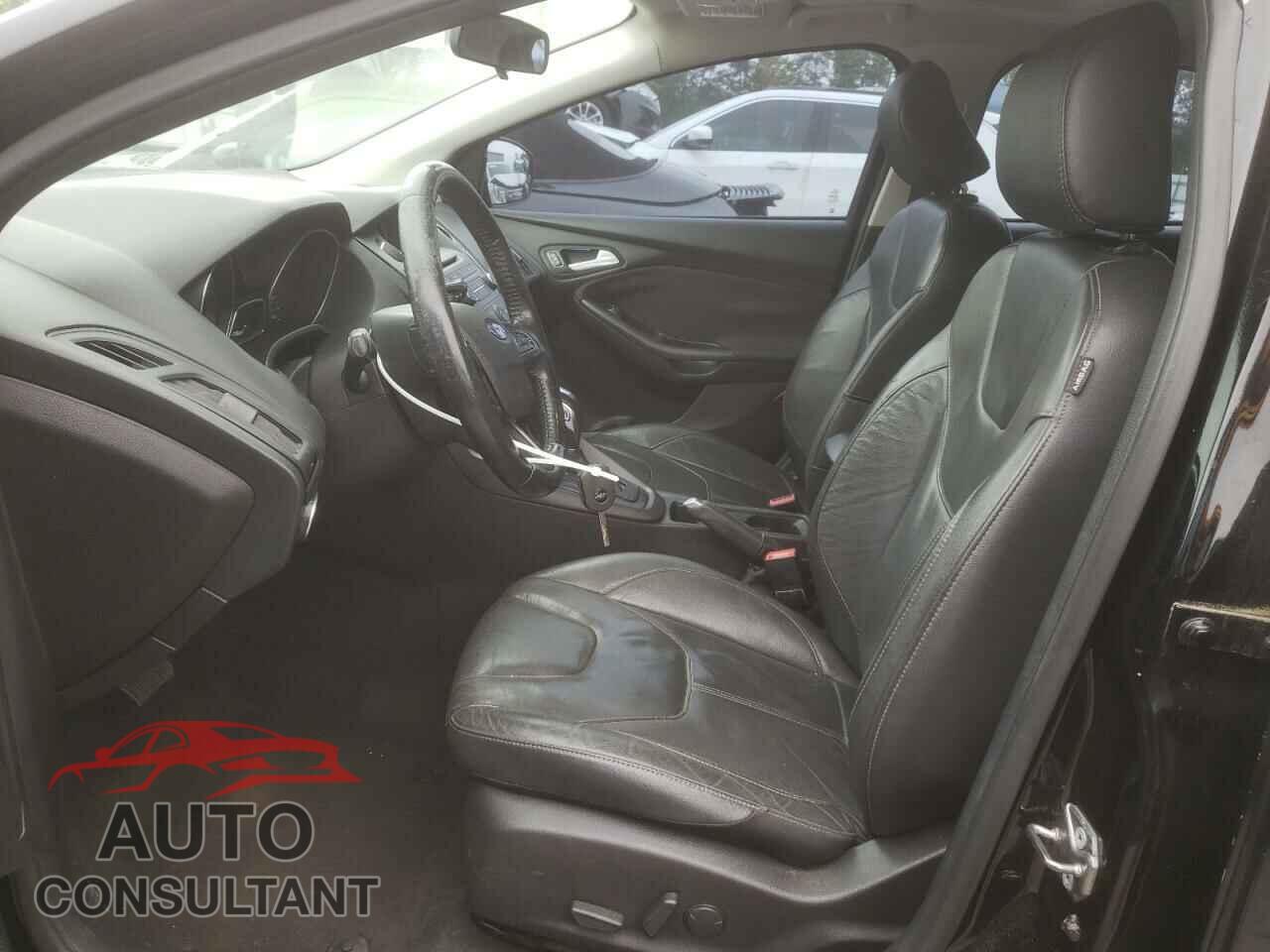FORD FOCUS 2016 - 1FADP3K25GL222013