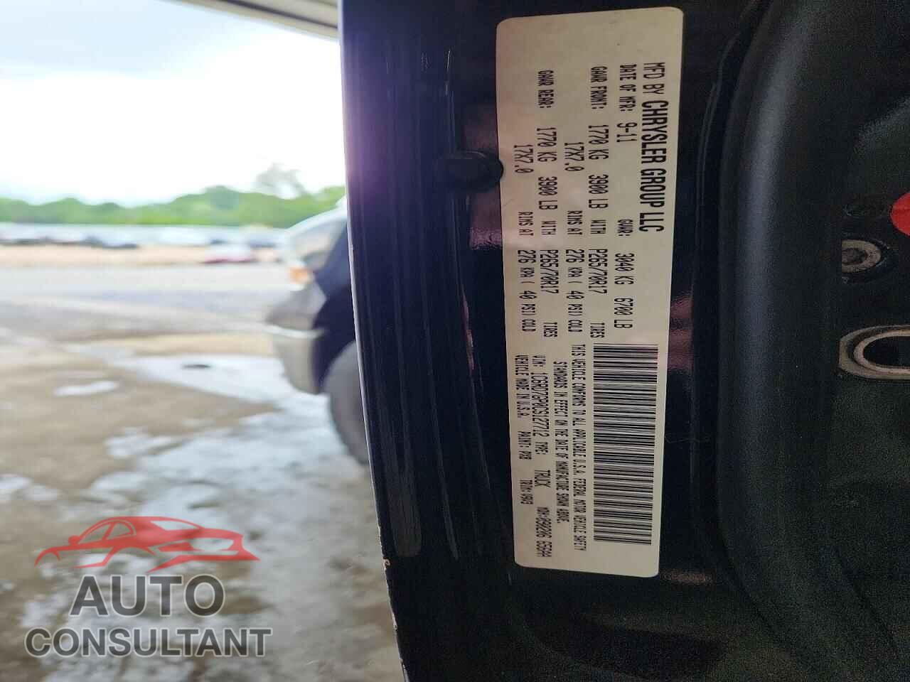 DODGE RAM 1500 2012 - 1C6RD7GP0CS127712