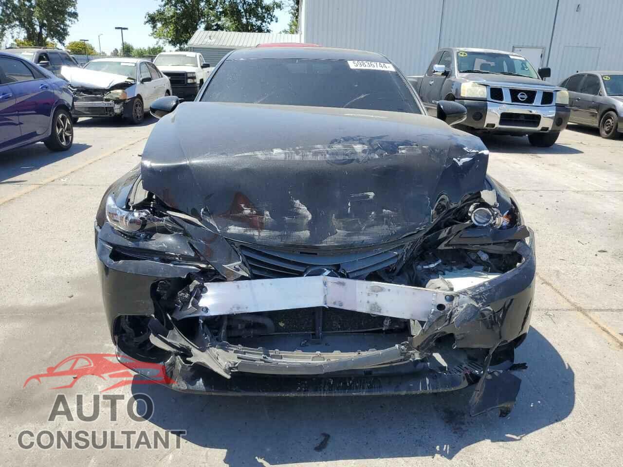 LEXUS IS 2016 - JTHBA1D20G5004813