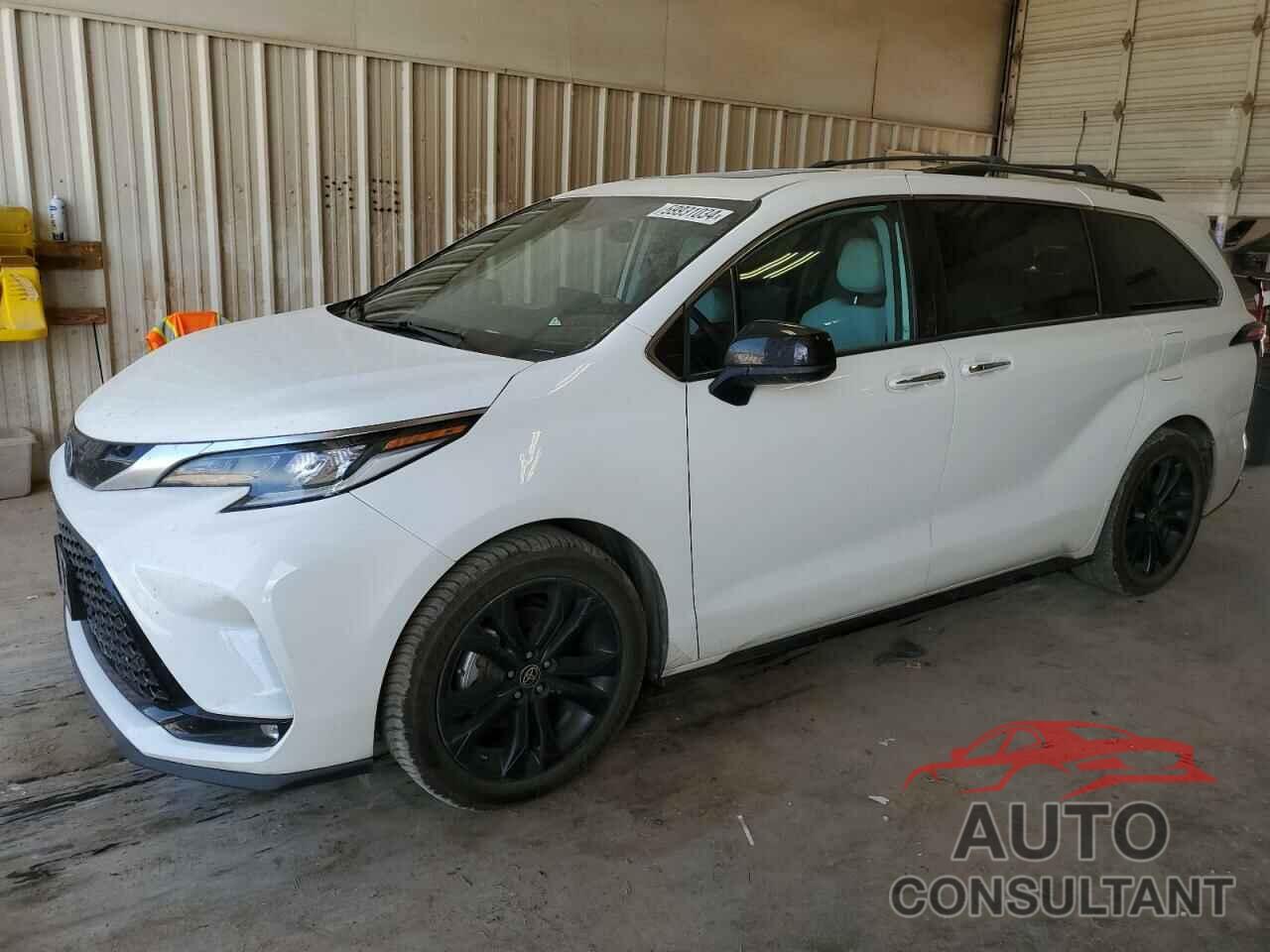 TOYOTA SIENNA 2022 - 5TDXRKECXNS095383