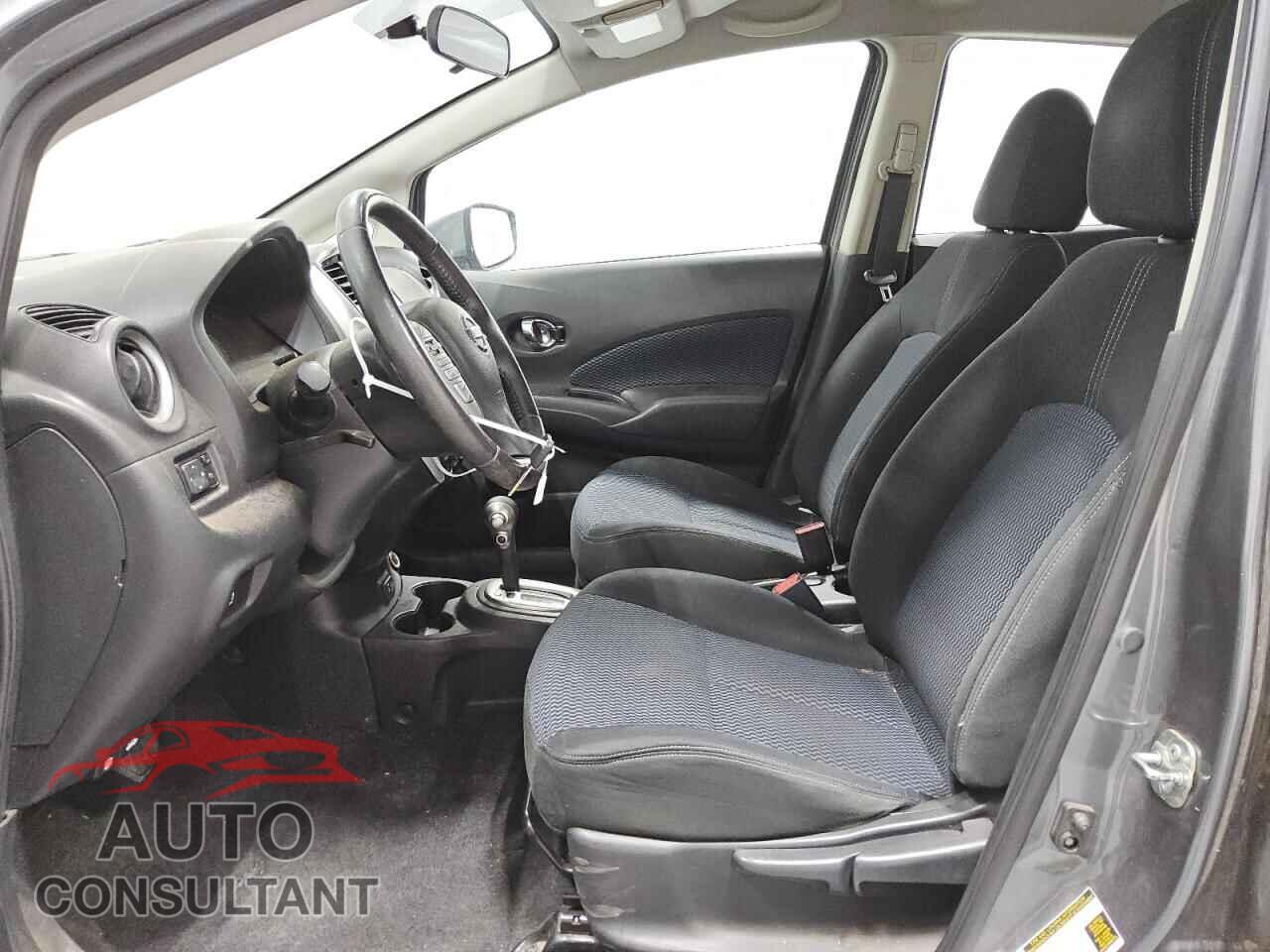 NISSAN VERSA 2018 - 3N1CE2CPXJL360175