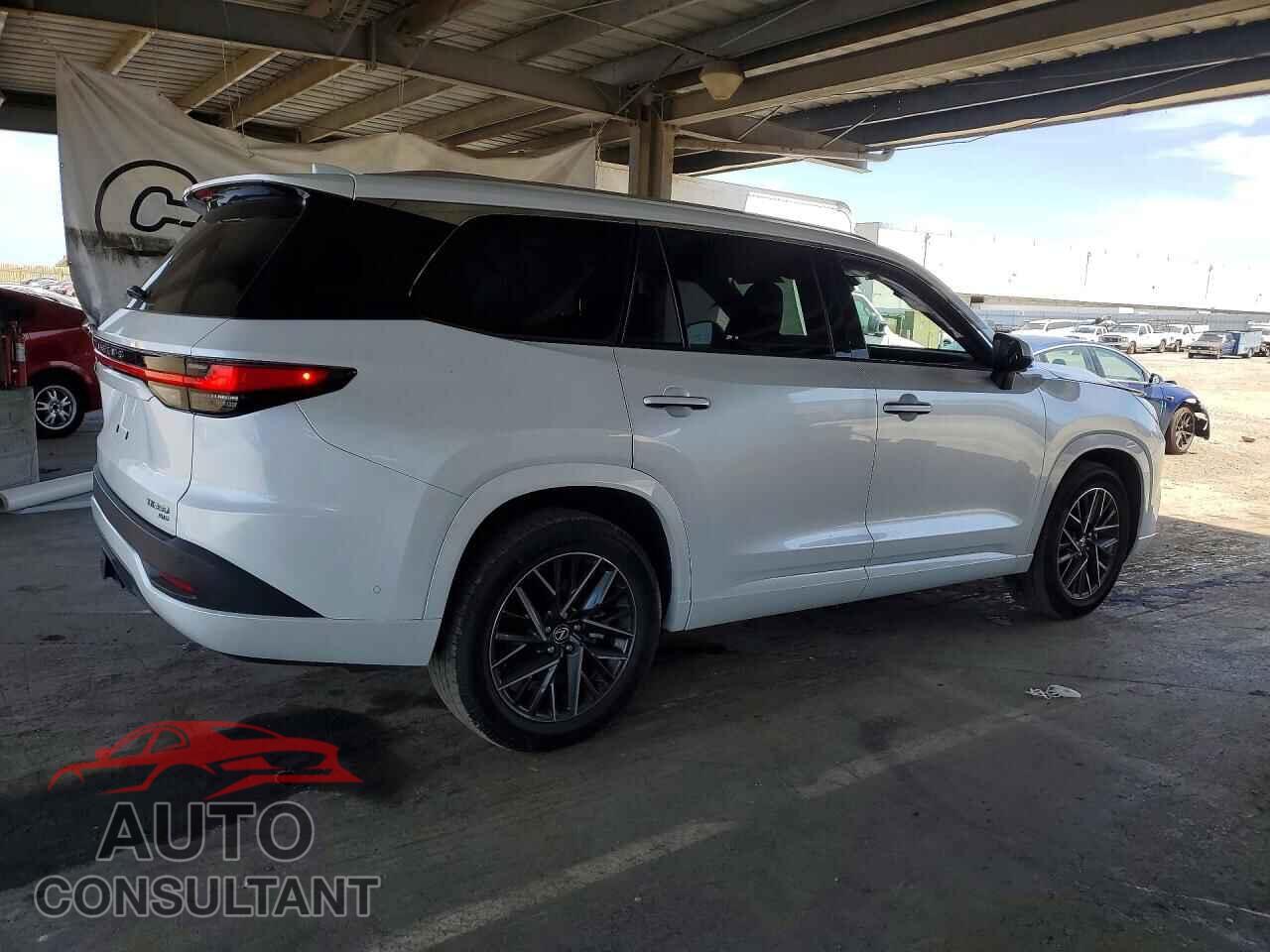 LEXUS UNKNOWN 2024 - 5TDAAAB67RS006235