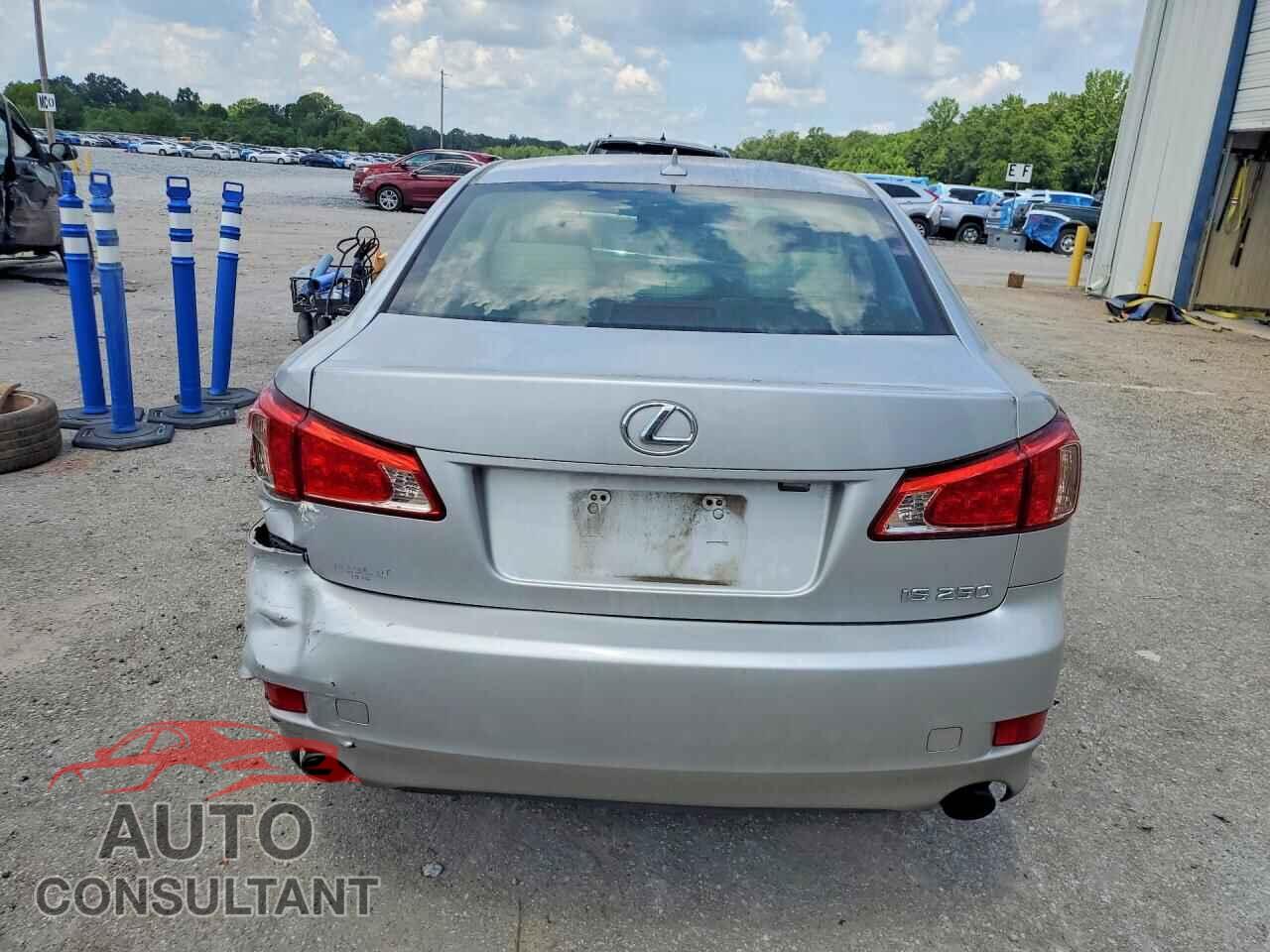 LEXUS IS 2012 - JTHBF5C23C5173339
