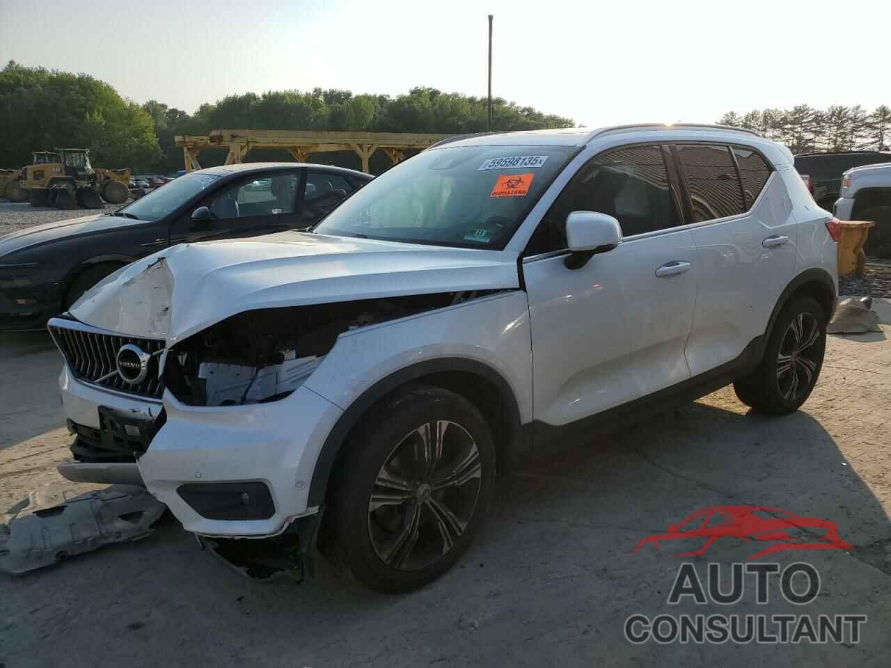 VOLVO XC40 2019 - YV4AC2HL8K2076379