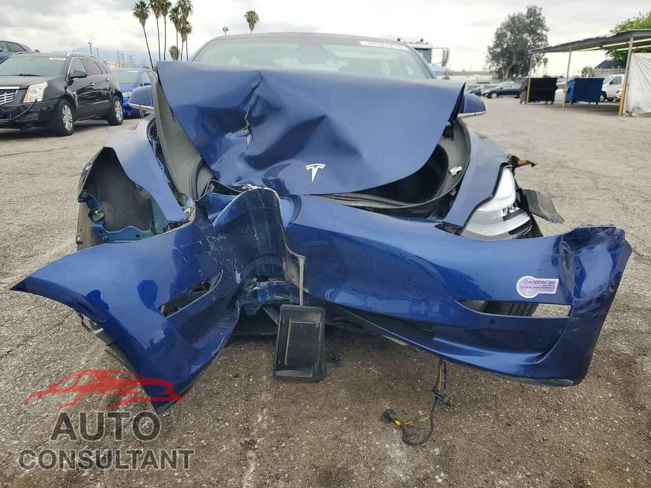 TESLA MODEL 3 2018 - 5YJ3E1EA5JF164479