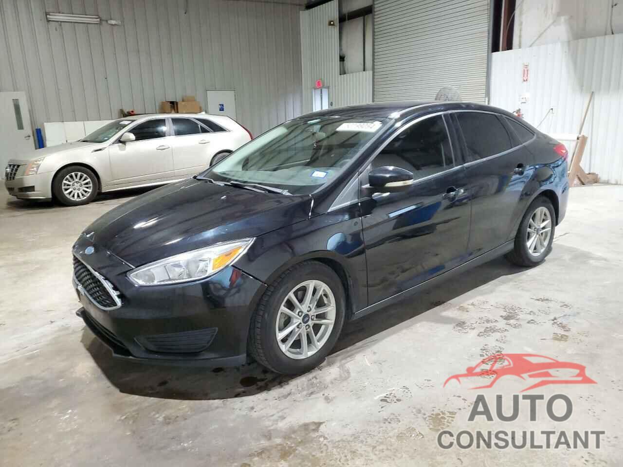 FORD FOCUS 2017 - 1FADP3F28HL324398