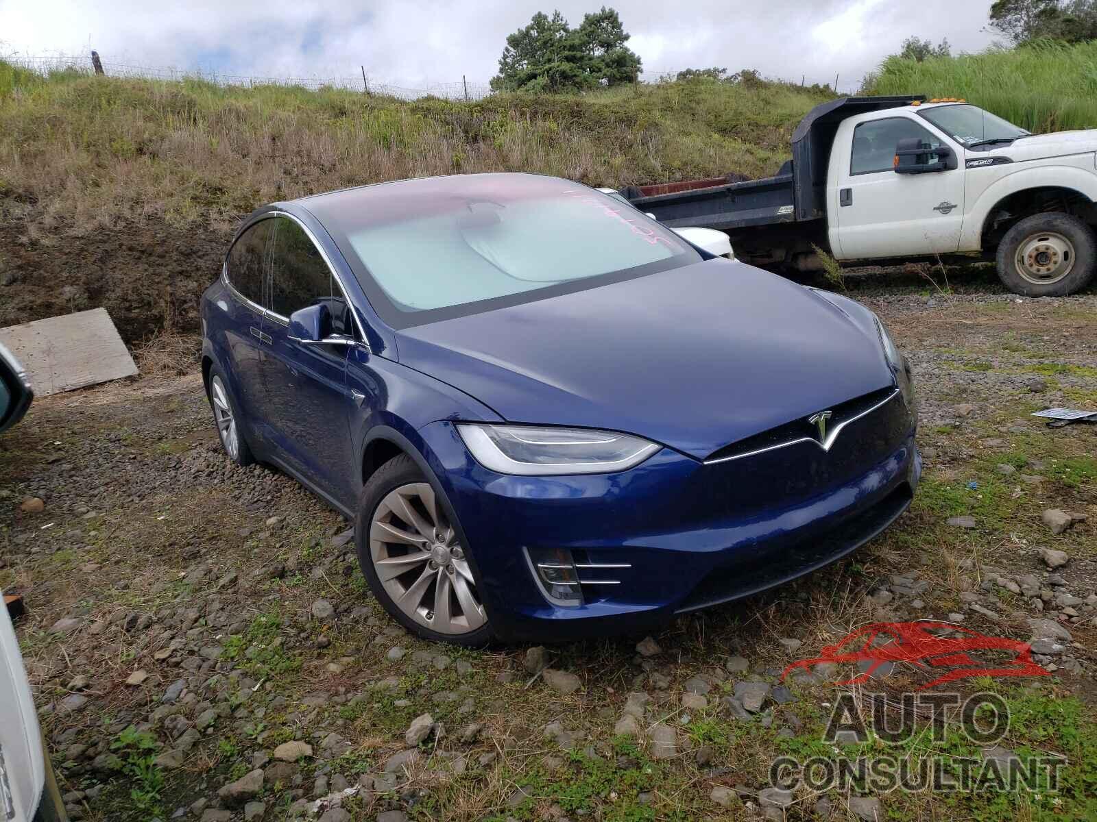 TESLA MODEL X 2018 - 5YJXCDE28JF118761