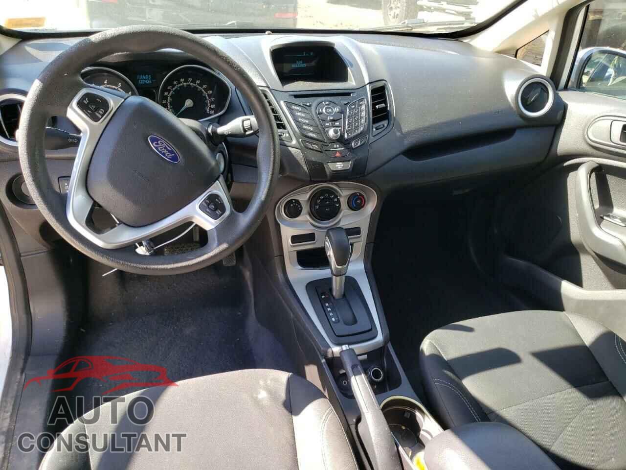 FORD FIESTA 2017 - 3FADP4EJ9HM119105