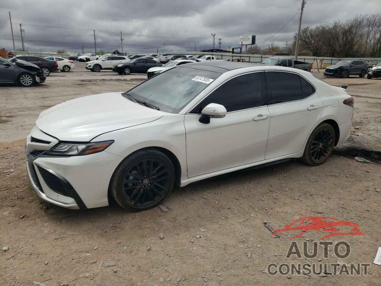 TOYOTA CAMRY 2021 - 4T1K61AK3MU610417