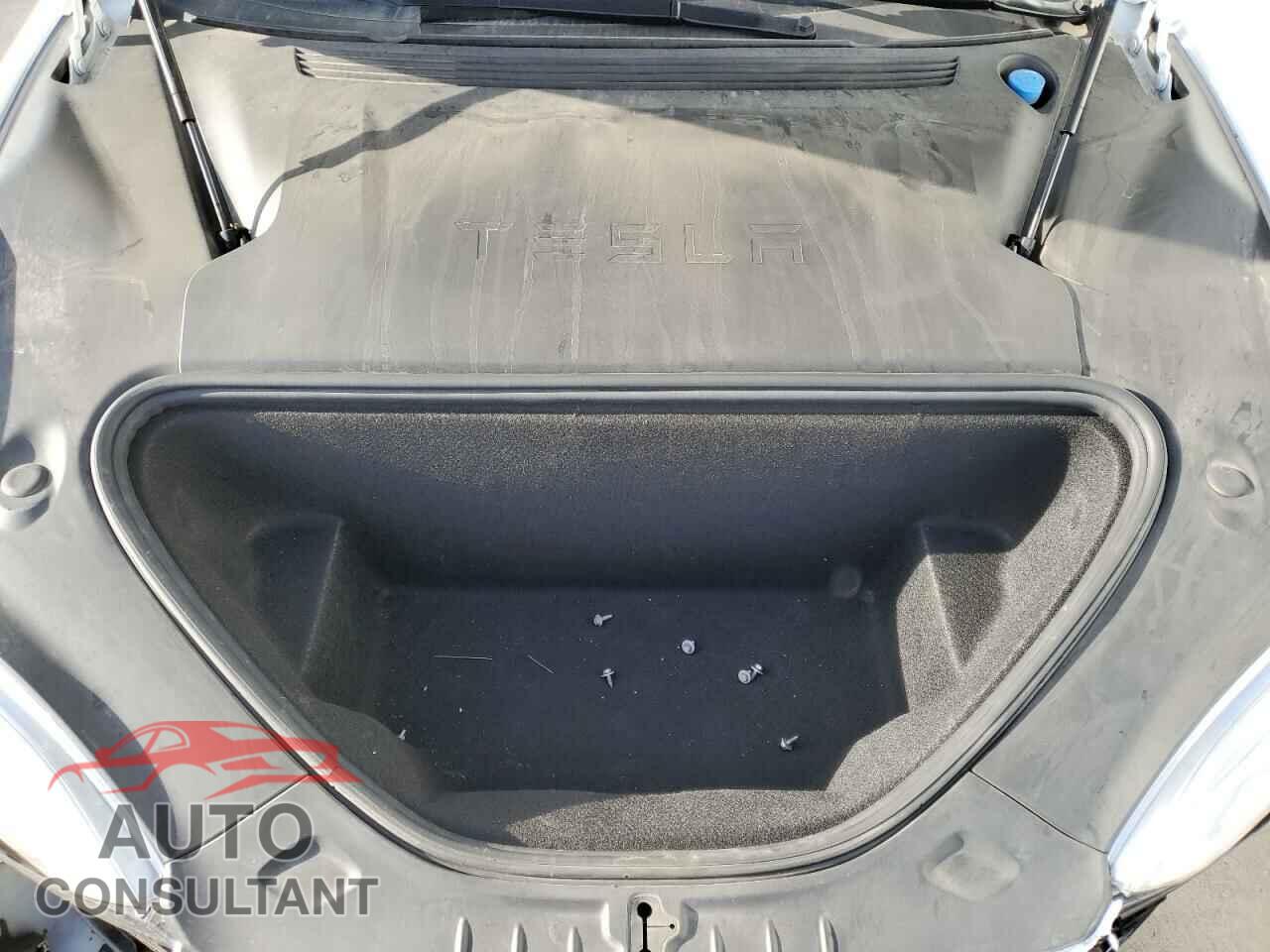 TESLA MODEL S 2019 - 5YJSA1E27KF337372