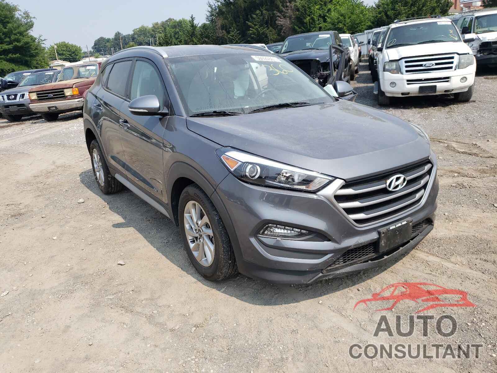 HYUNDAI TUCSON 2018 - KM8J33A40JU800611