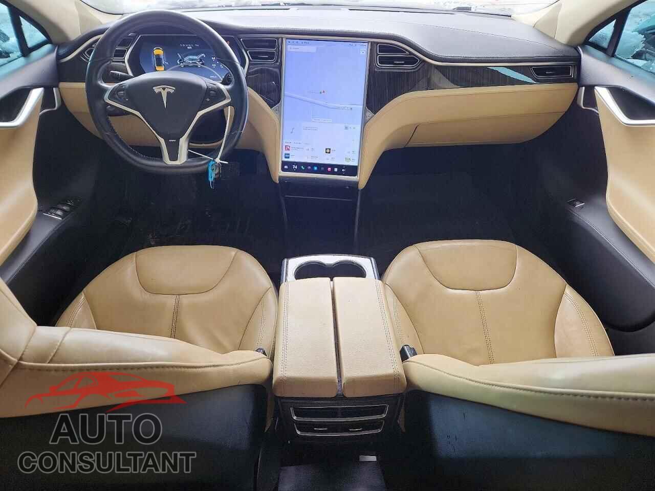 TESLA MODEL S 2013 - 5YJSA1CNXDFP21629