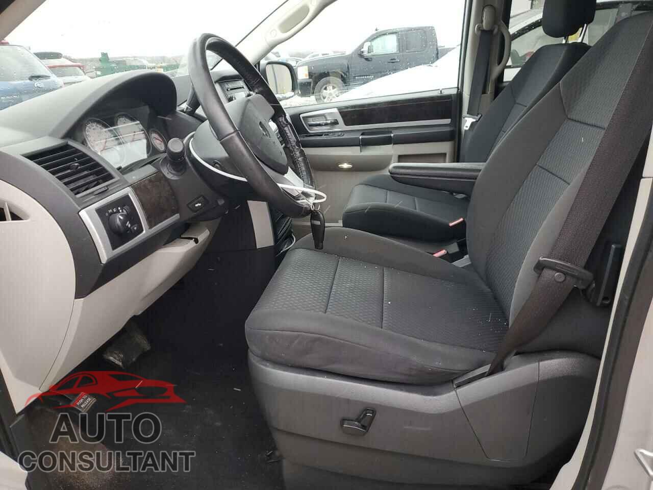 DODGE CARAVAN 2010 - 2D4RN5D15AR475484