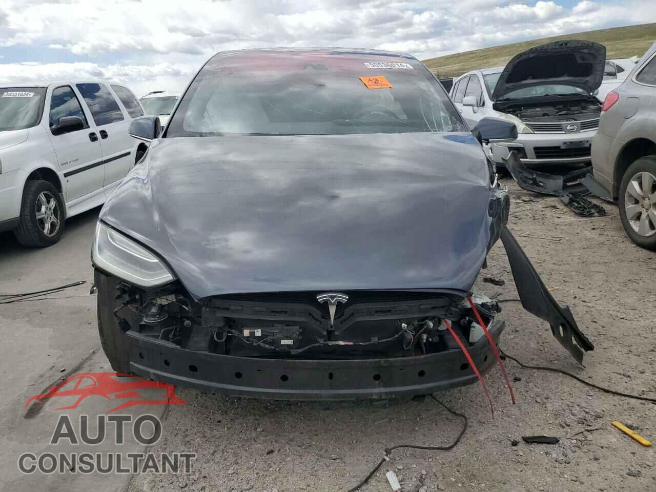 TESLA MODEL X 2016 - 5YJXCBE21GF021351