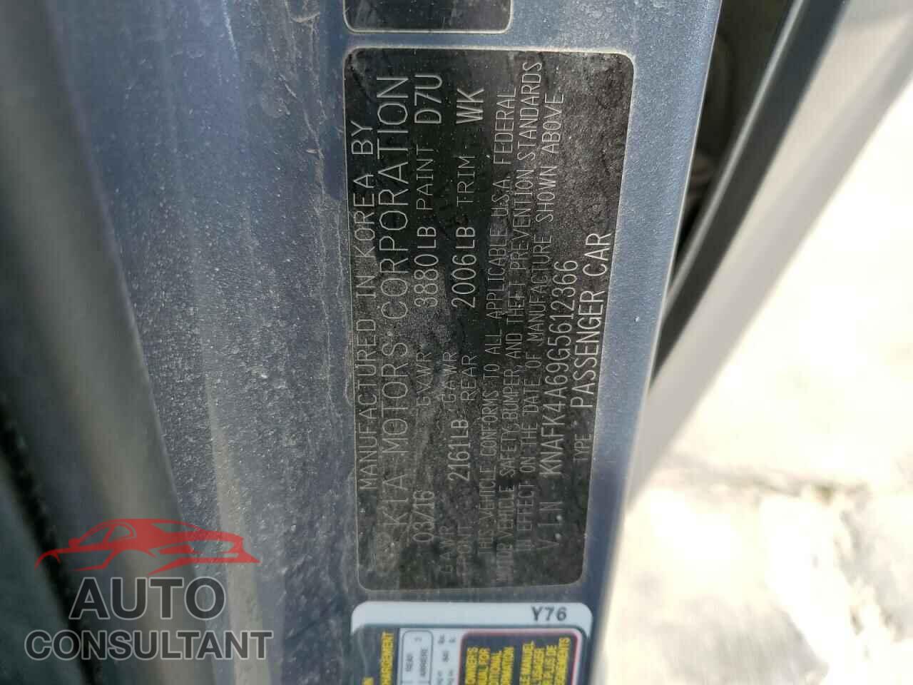 KIA FORTE 2016 - KNAFK4A69G5612366