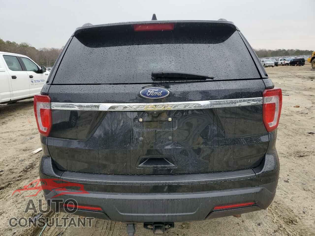 FORD EXPLORER 2018 - 1FM5K7B85JGB76011