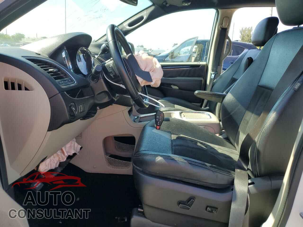 DODGE CARAVAN 2019 - 2C4RDGCG5KR579895