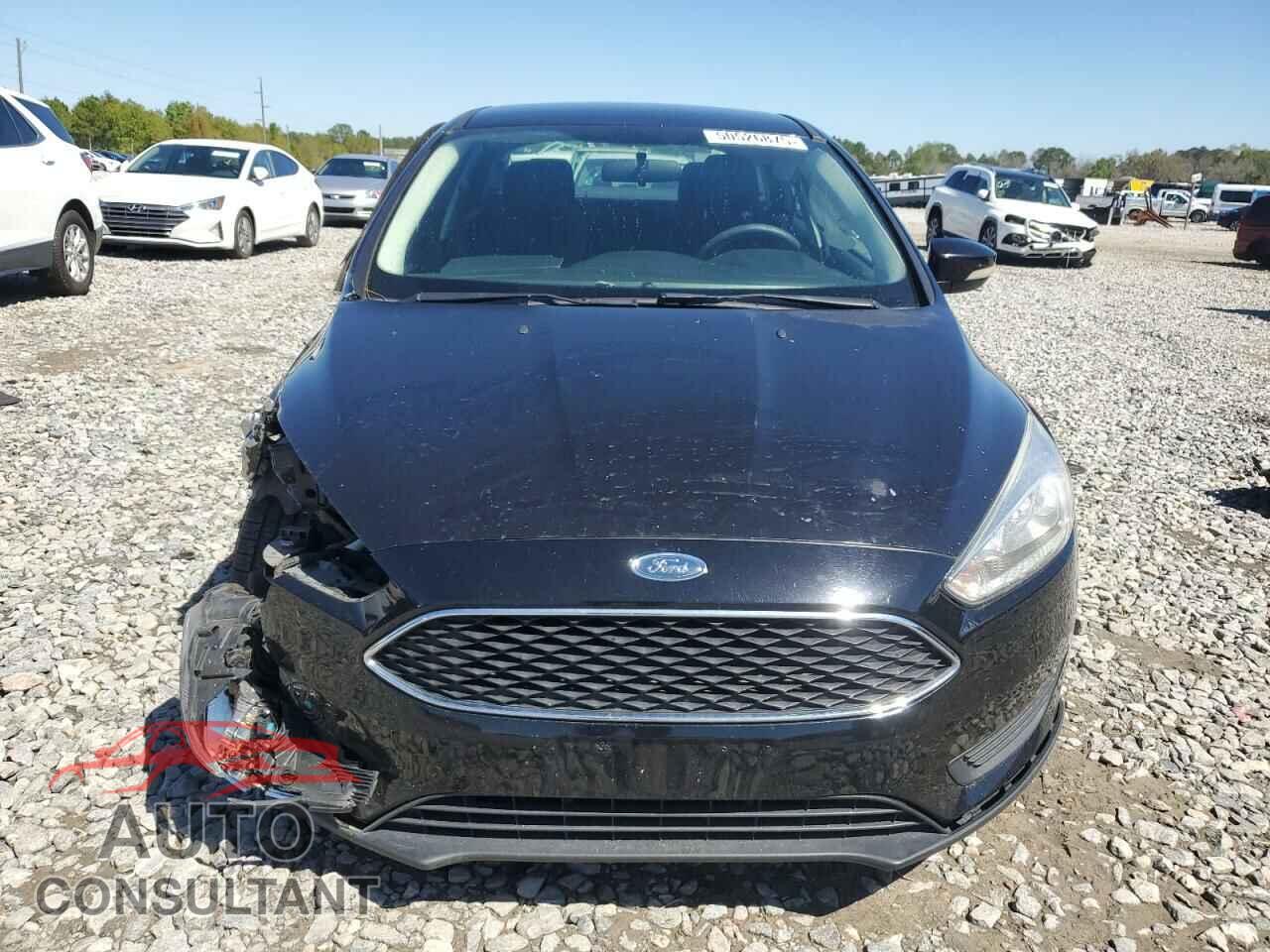 FORD FOCUS 2017 - 1FADP3F24HL248615