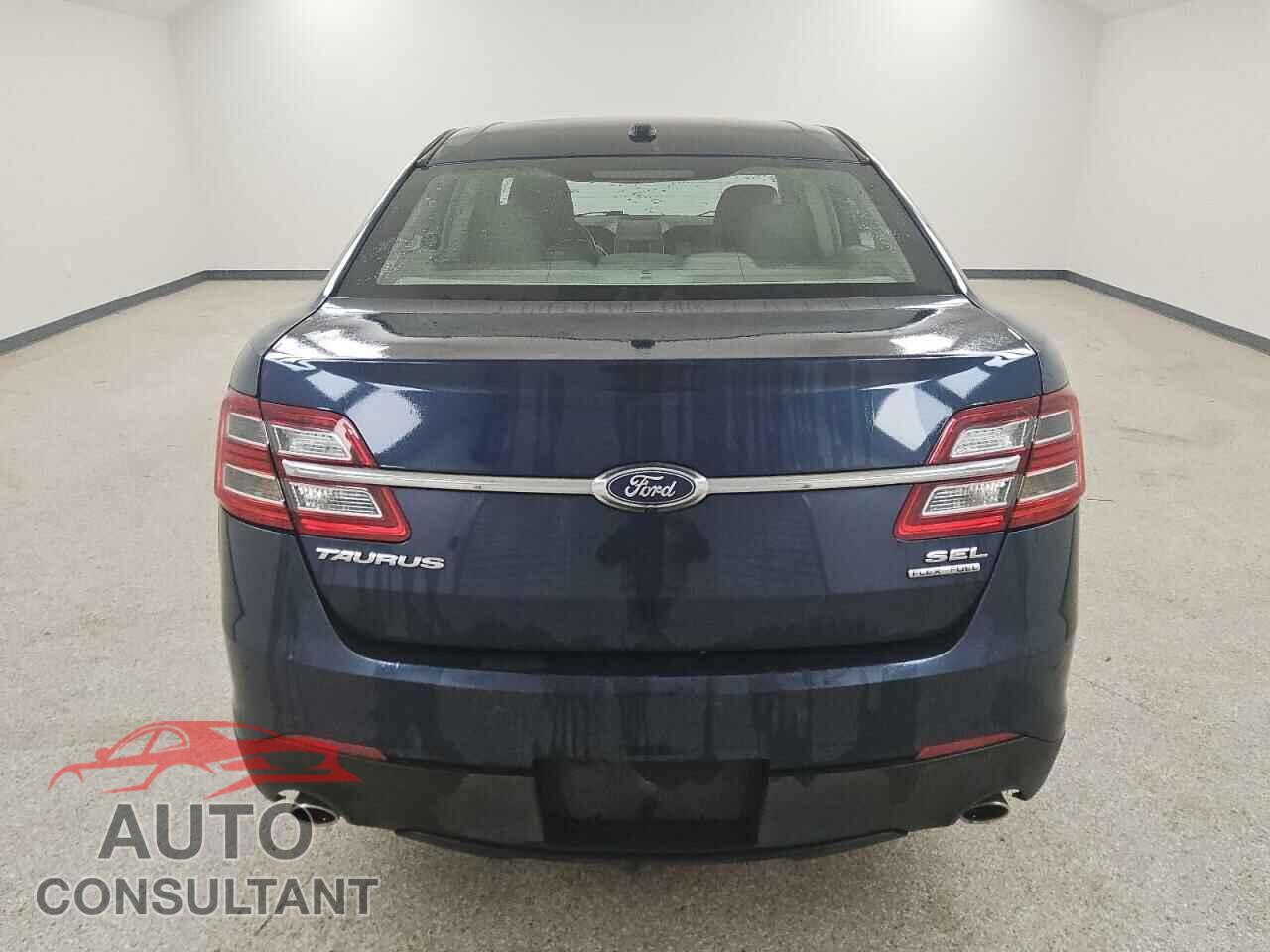 FORD TAURUS 2017 - 1FAHP2E85HG137775
