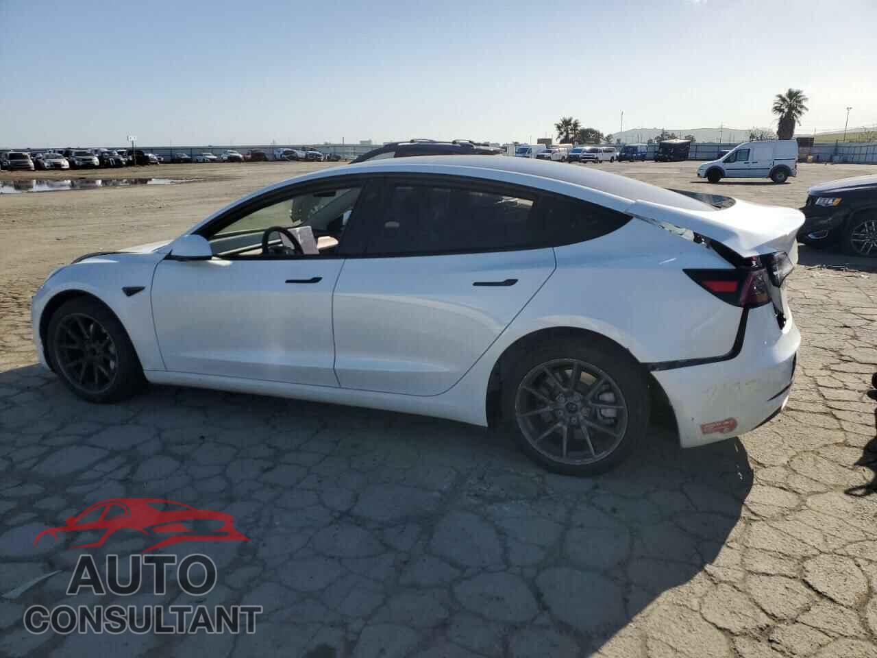 TESLA MODEL 3 2023 - 5YJ3E1EA8PF715450