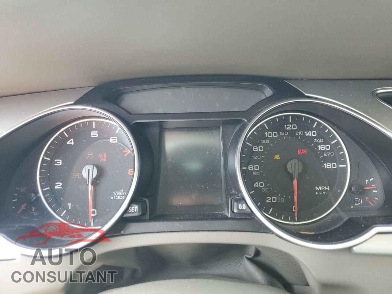 AUDI A5 2011 - WAUCFAFR9BA014688