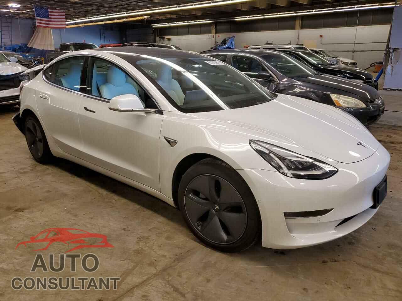 TESLA MODEL 3 2020 - 5YJ3E1EB3LF735902