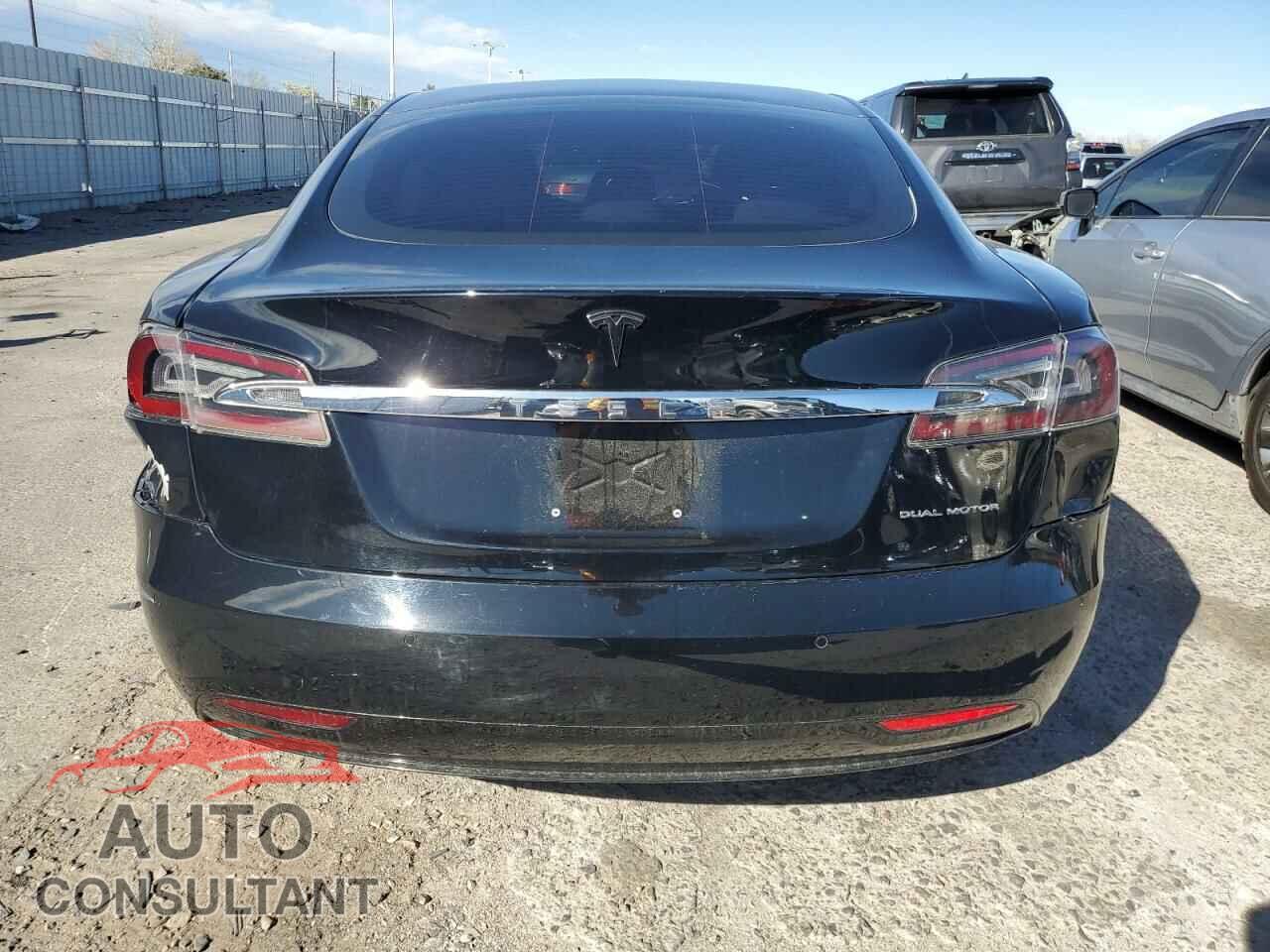 TESLA MODEL S 2019 - 5YJSA1E23KF332539