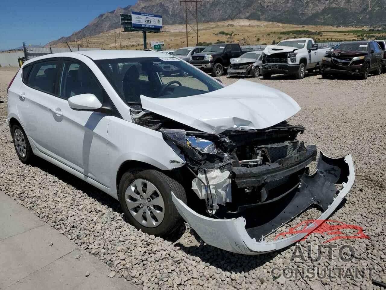 HYUNDAI ACCENT 2017 - KMHCT5AE1HU334372