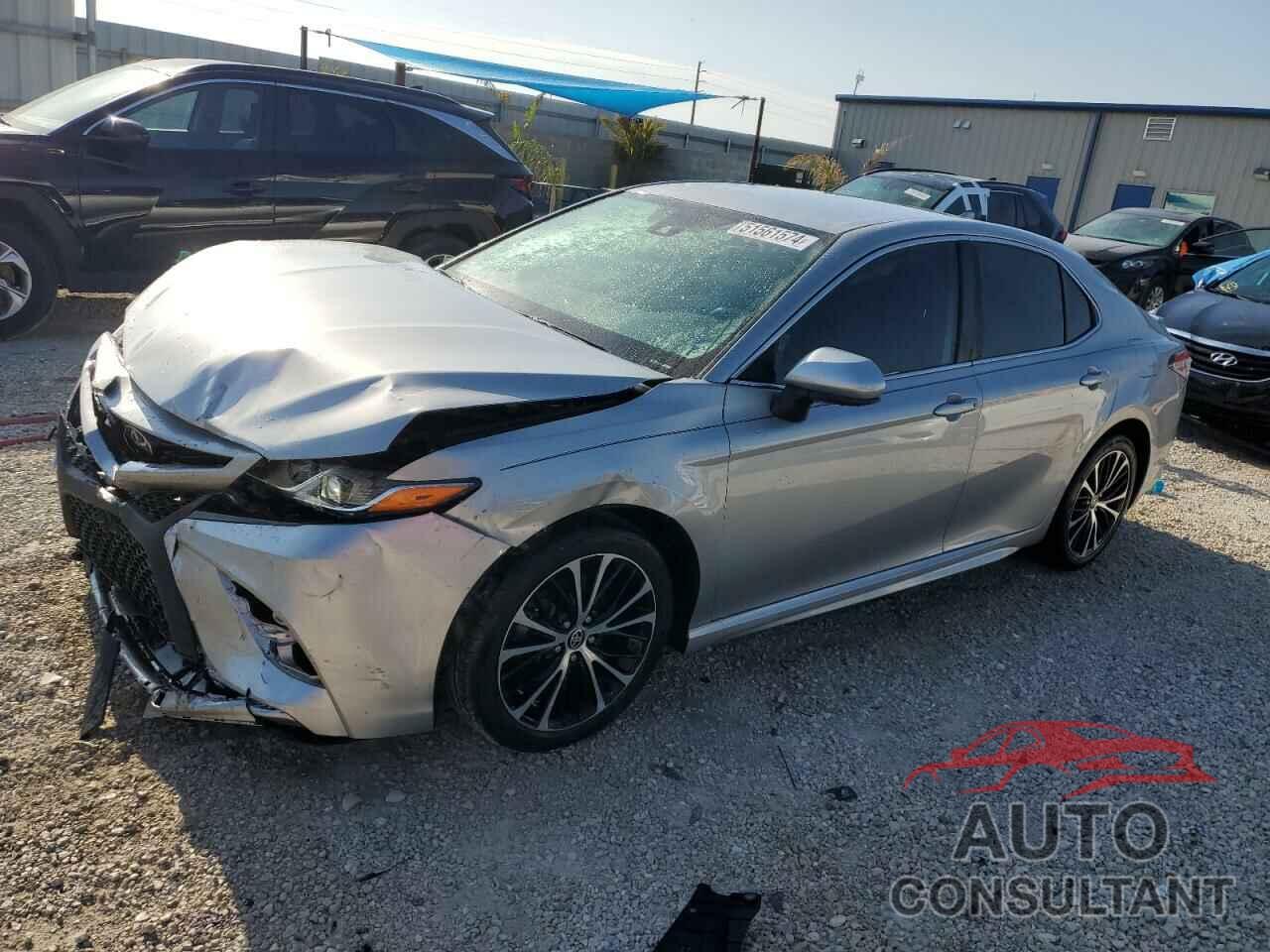 TOYOTA CAMRY 2020 - 4T1G11AK4LU963638