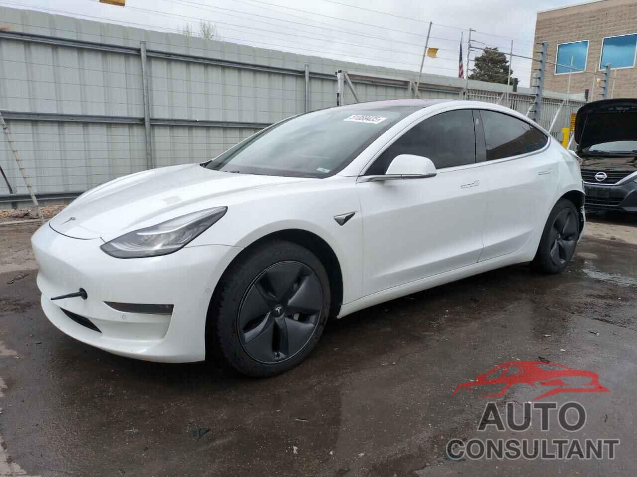 TESLA MODEL 3 2017 - 5YJ3E1EA2HF000827