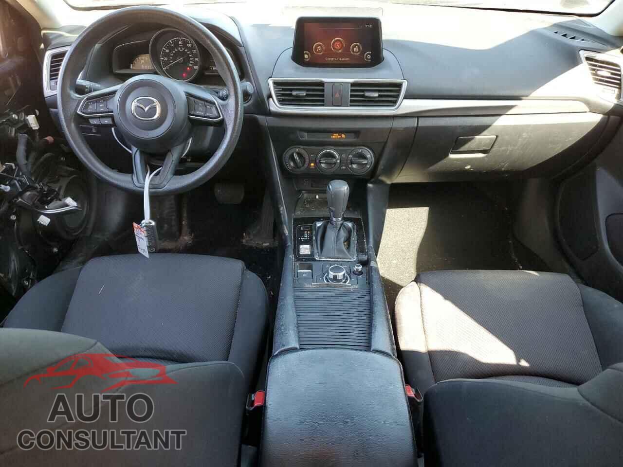MAZDA 3 2017 - 3MZBN1U77HM143976