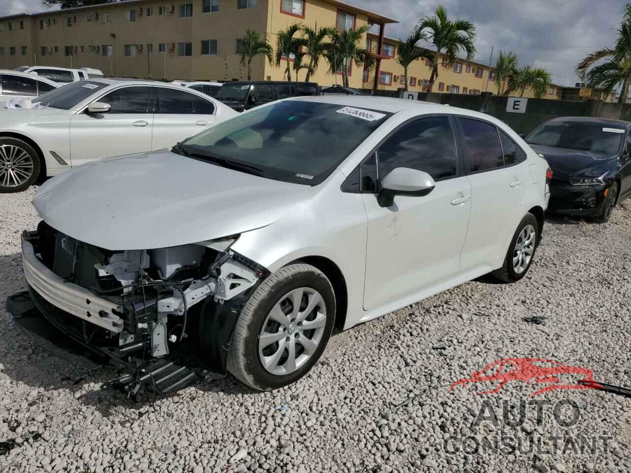 TOYOTA COROLLA 2024 - JTDBCMFE4R3047005