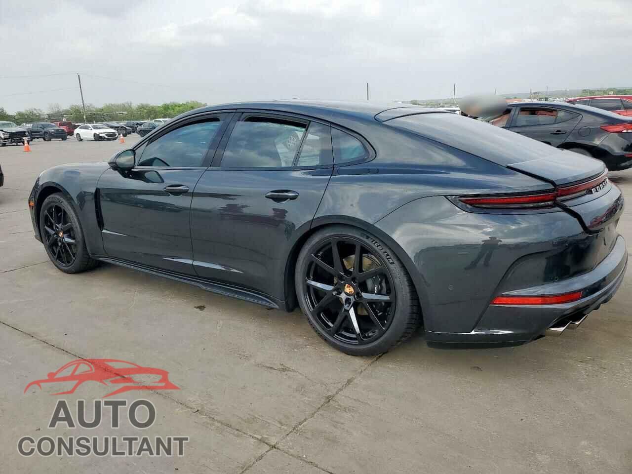 PORSCHE PANAMERA 2024 - WP0AA2YA7RL008540