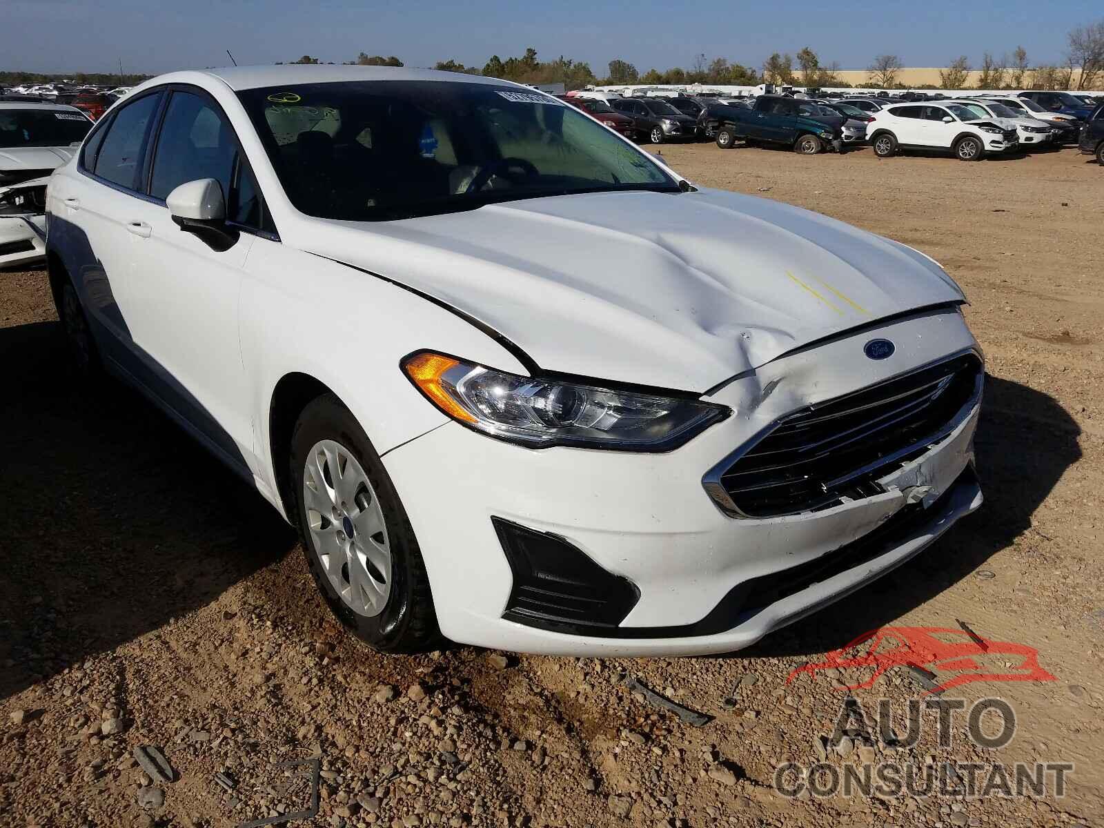 FORD FUSION 2019 - 3FA6P0G72KR234951