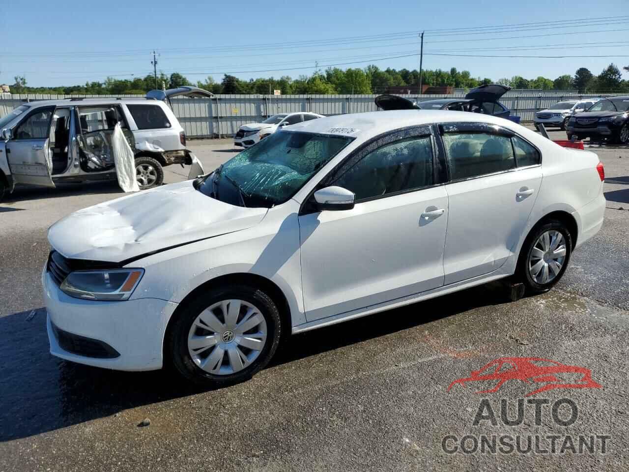 VOLKSWAGEN JETTA 2011 - 3VWDX7AJ7BM321348