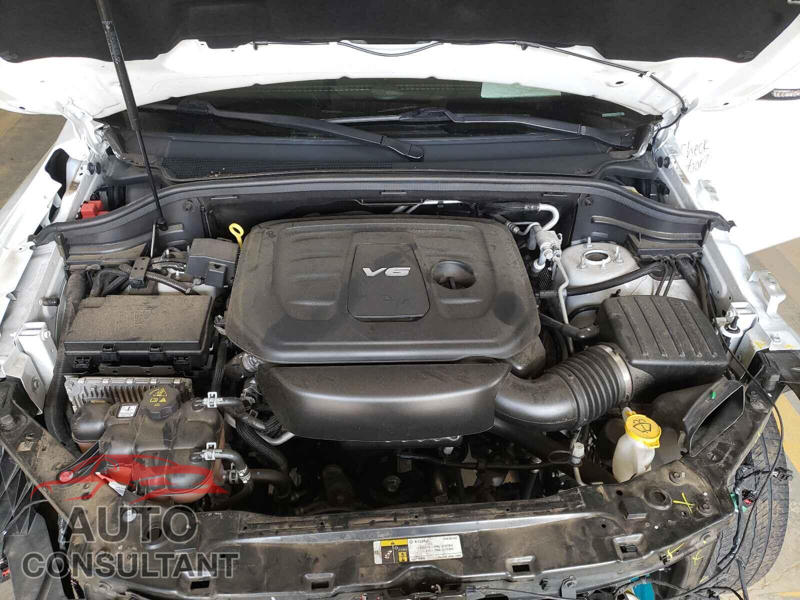 DODGE DURANGO 2018 - 1C4RDHDG3JC201327