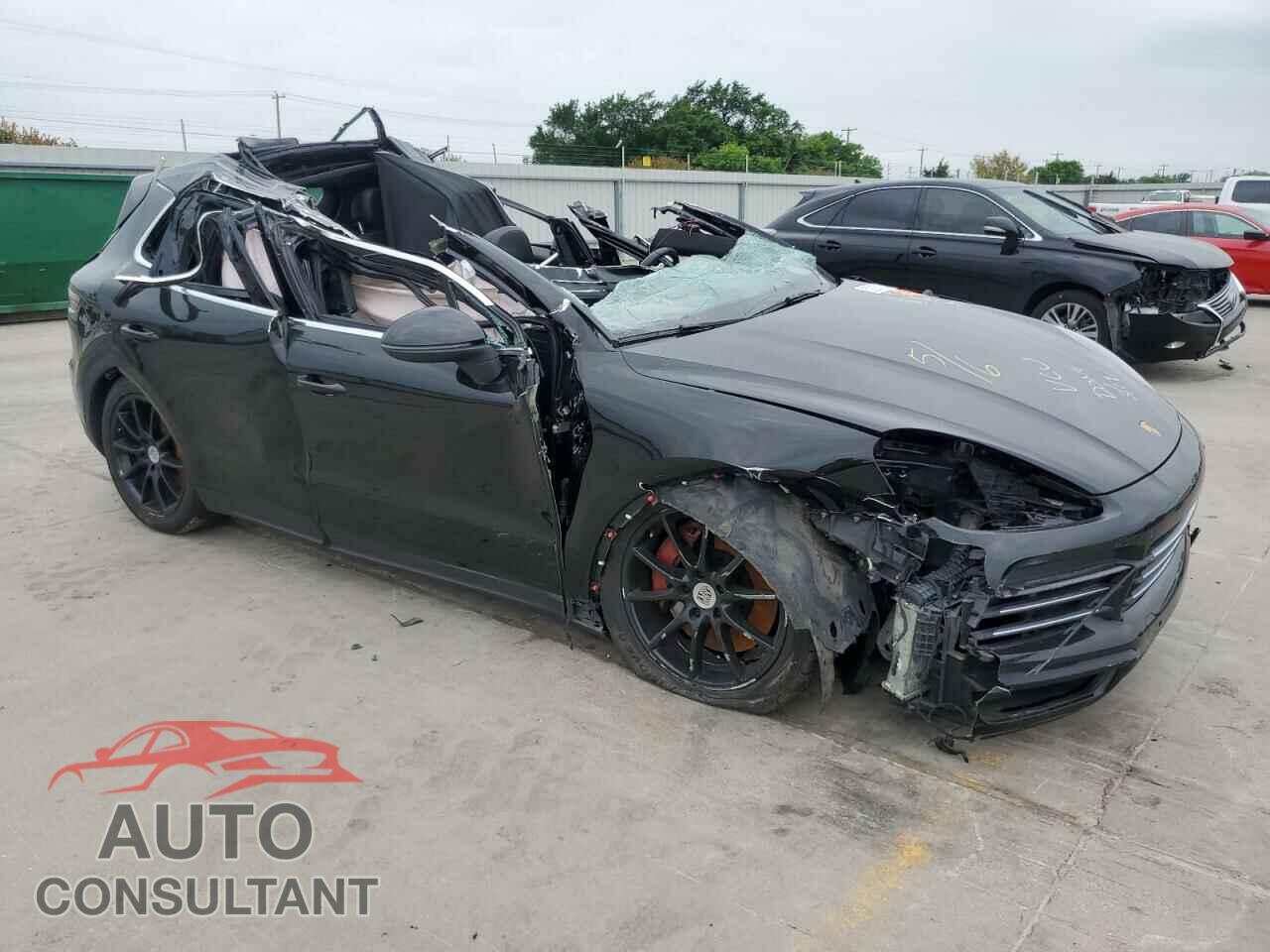 PORSCHE CAYENNE 2022 - WP1AA2AY2NDA03689