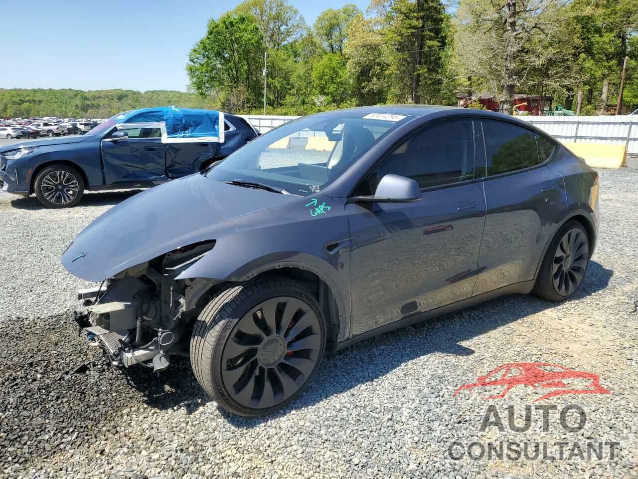 TESLA MODEL Y 2023 - 7SAYGDEF6PF796822